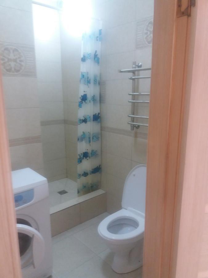 Appartamento Flat Almaty Esterno foto